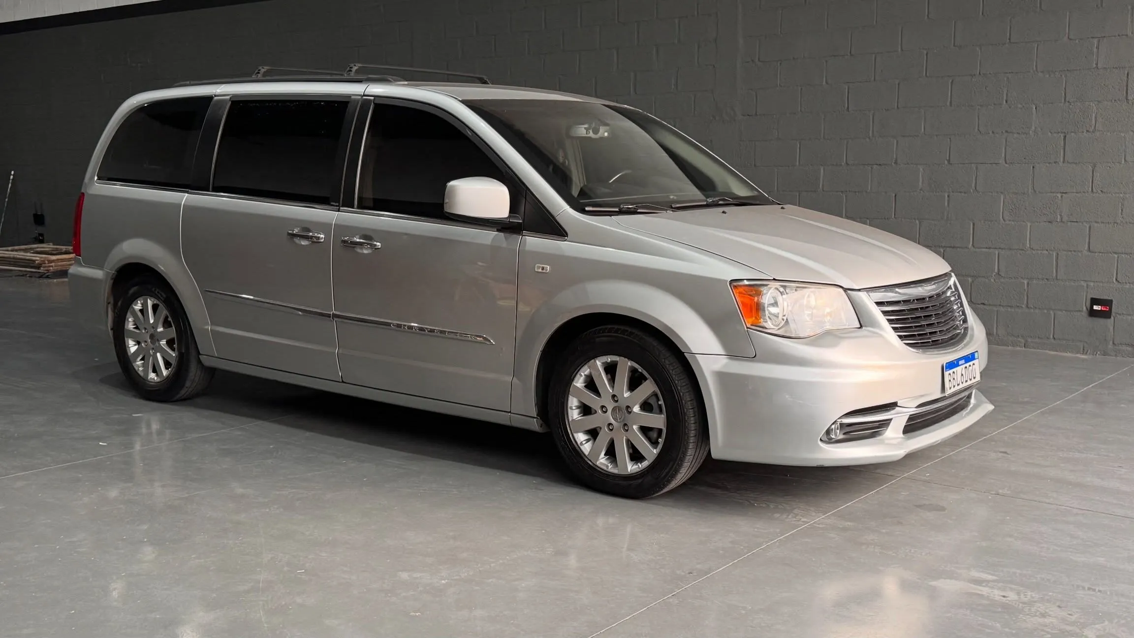 Chrysler Town & country - 07 lugares 2012